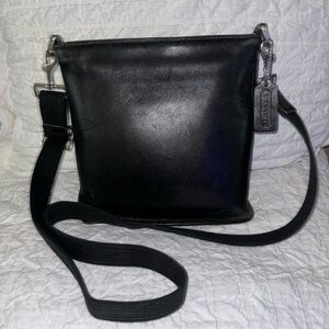 Vintage leather Coach sling bag